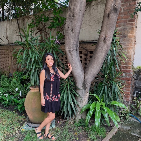 Xhilaration Floral Enbroidered Black Sundress S - Picture 2 of 9